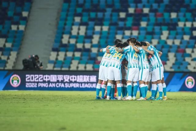 而对于一些人来说，即使在这个令人难以置信的赛季之前，他也是有史以来最伟大的教练。